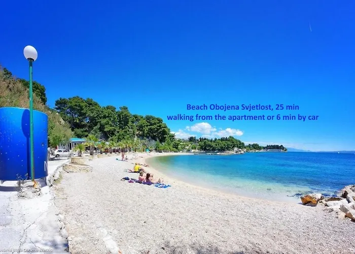 Cool Attic W Gallery In The Heart Of *