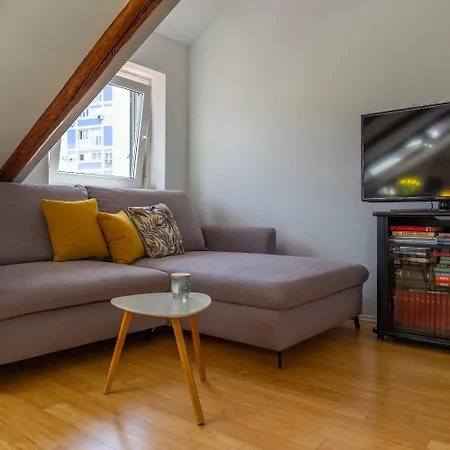 Cool Attic W Gallery In The Heart Of * Split