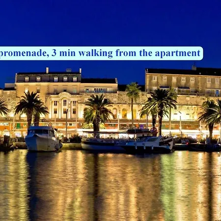 Cool Attic W Gallery In The Heart Of