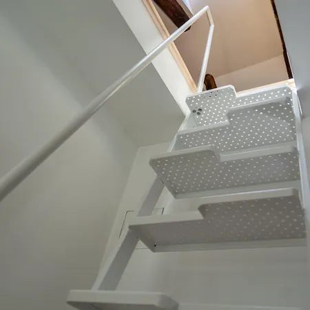 Cool Attic W Gallery In The Heart Of Appartement Split