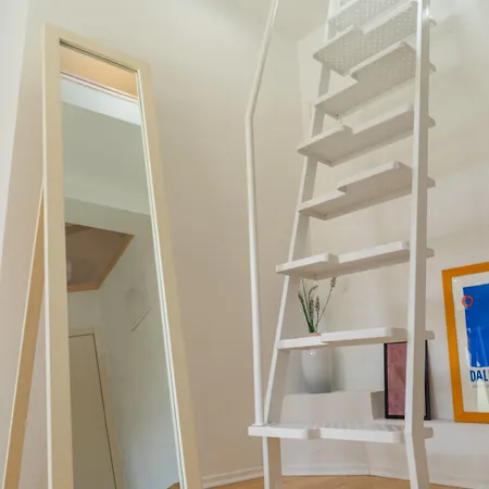 Apartment Cool Attic W Gallery In The Heart Of *